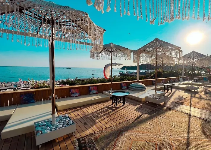 Oyster Residences - Adult Only